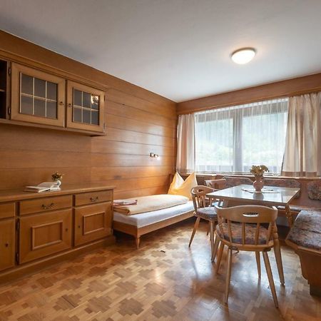 マイヤーホーフェンGastehaus Amorアパートメント エクステリア 写真
