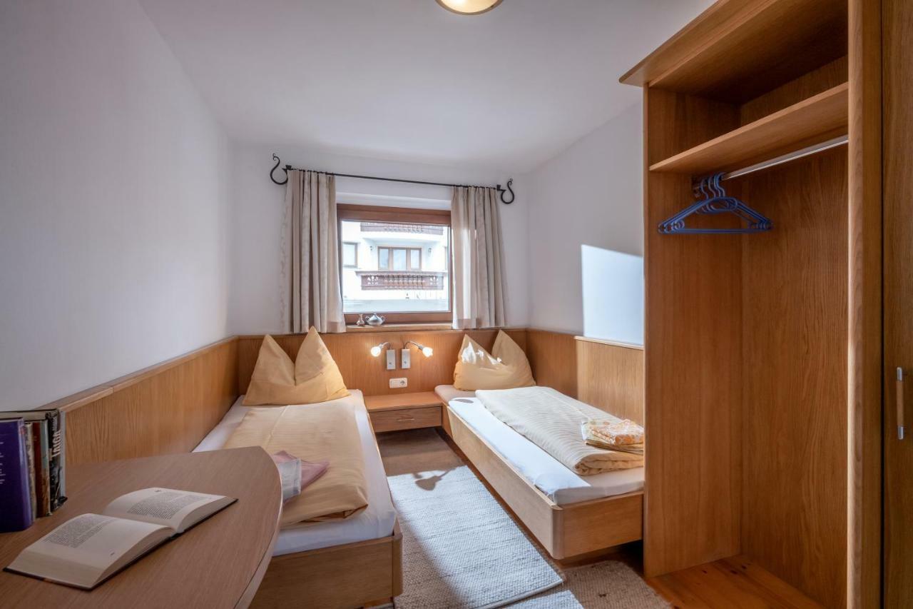 マイヤーホーフェンGastehaus Amorアパートメント エクステリア 写真